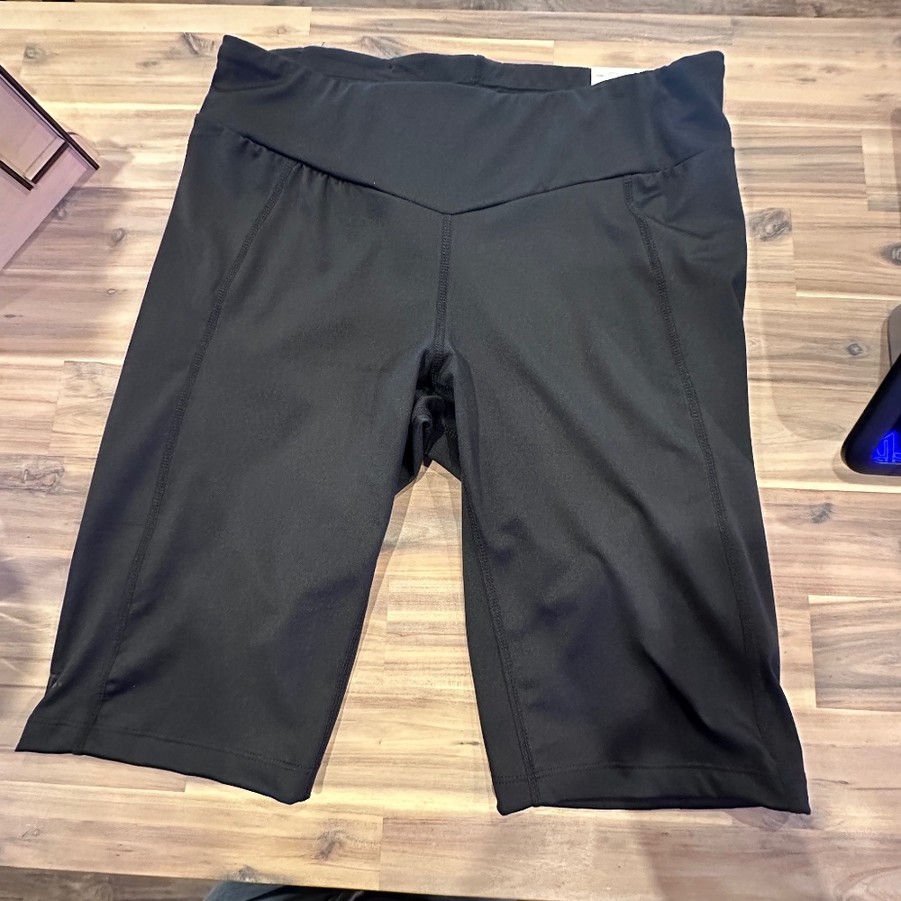 Craft Adv Essence Short Tights